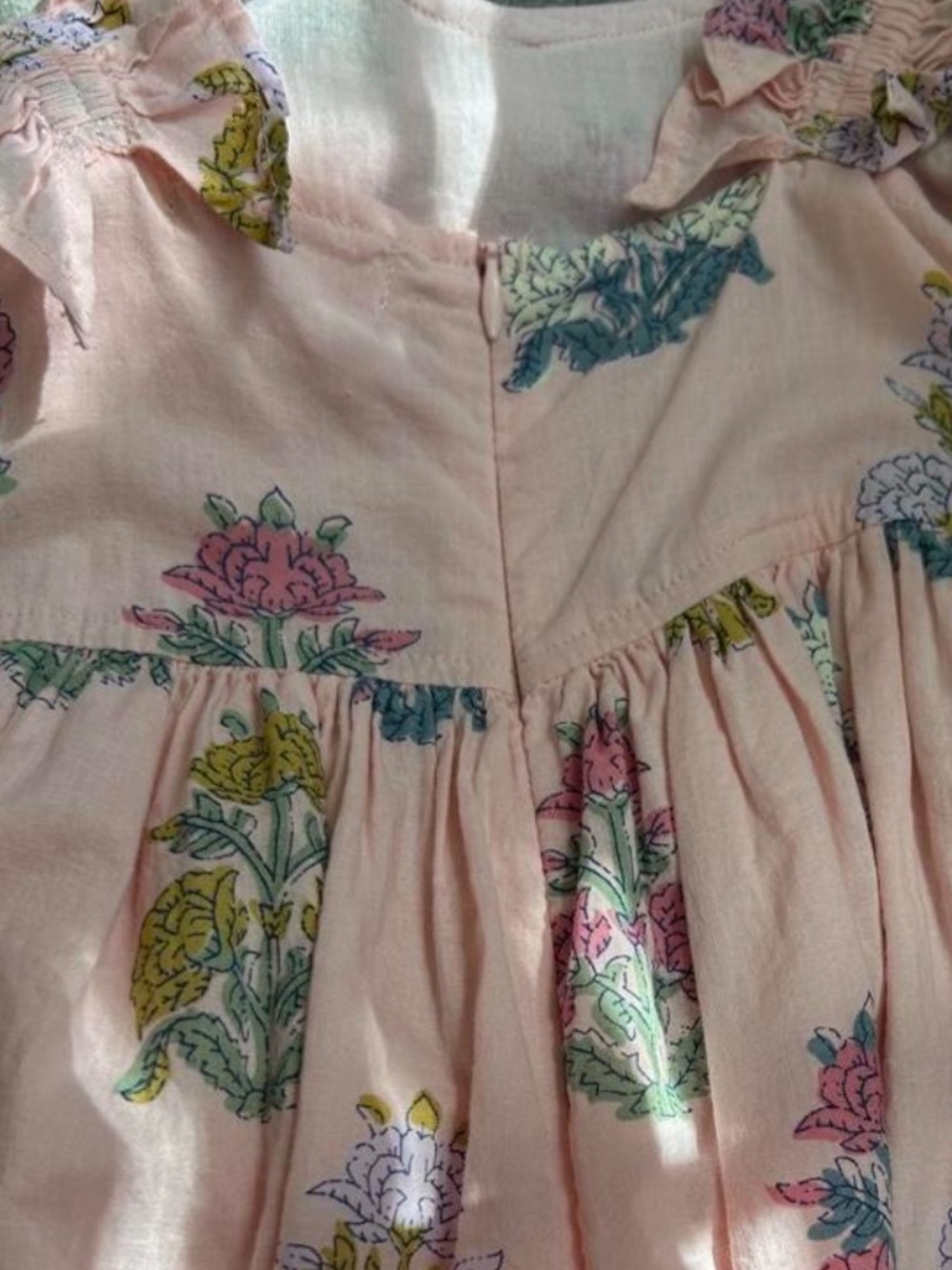 Pink Chicken Pink Floral Block Print Ruffle Dress Girls size 5 - Picture 5 of 6